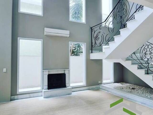 #3359 - Casa em condomínio para Venda em Barueri - SP