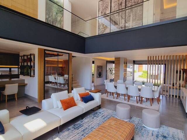 #3781 - Casa em condomínio para Venda em Barueri - SP