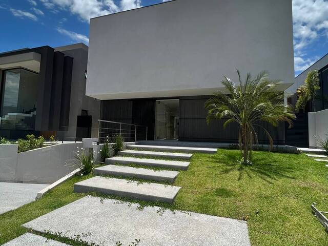 #3839 - Casa em condomínio para Venda em Barueri - SP