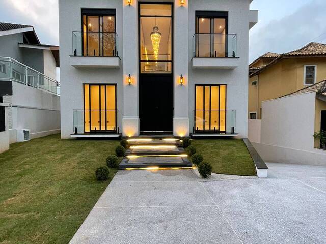 #4033 - Casa em condomínio para Venda em Barueri - SP