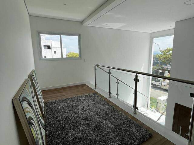 #4044 - Casa em condomínio para Venda em Barueri - SP