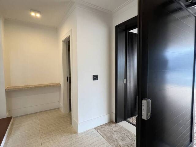 #4110 - Casa em condomínio para Venda em Barueri - SP