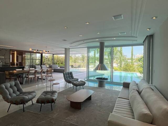 #4119 - Casa em condomínio para Venda em Barueri - SP