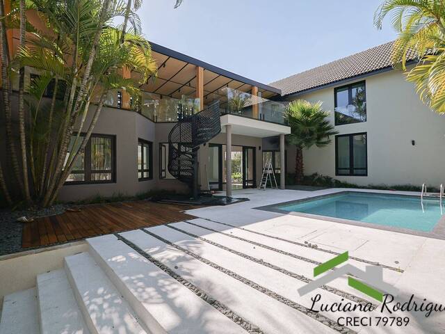 #4121 - Casa em condomínio para Venda em Barueri - SP