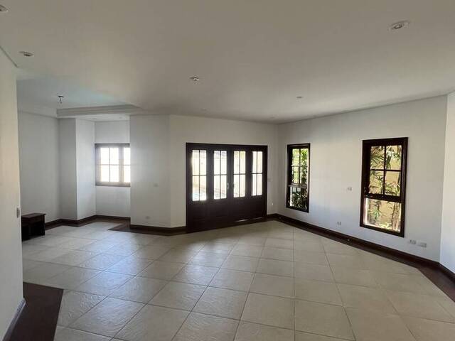 #4144 - Casa em condomínio para Venda em Barueri - SP