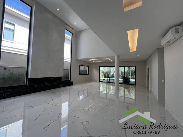 #4146 - Casa em condomínio para Venda em Barueri - SP