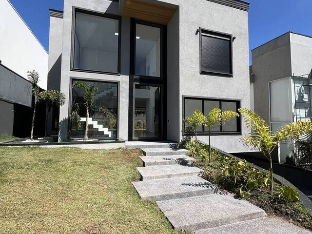#4147 - Casa em condomínio para Venda em Barueri - SP
