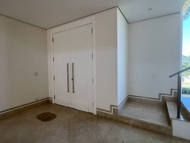 #4162 - Casa em condomínio para Venda em Barueri - SP