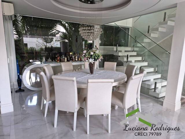 #4235 - Casa em condomínio para Venda em Barueri - SP