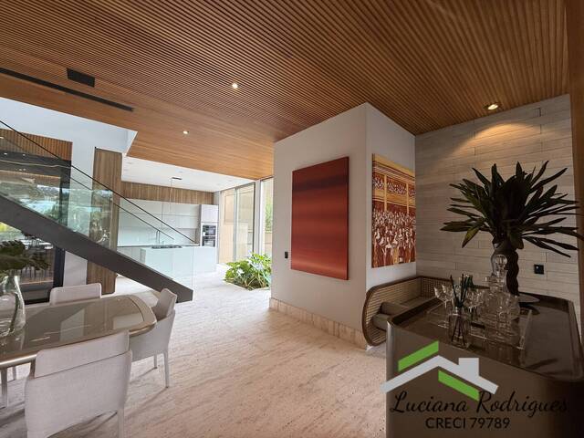 #4276 - Casa em condomínio para Venda em Barueri - SP