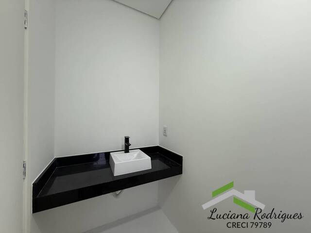 #4128 - Casa em condomínio para Venda em Barueri - SP