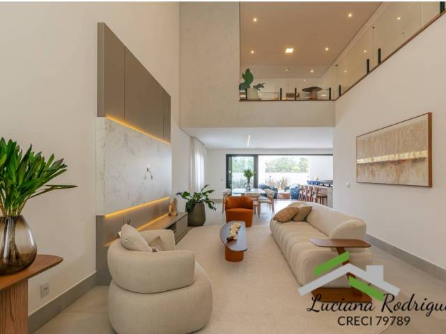 Casa para Venda em Santana de Parnaíba - 5